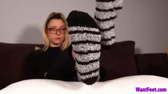 Viky Fuzzy Socks - Hd Mp4