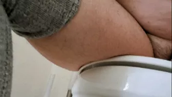 Thick Thighs Save Lives Toilet Pee And Thigh Clapping For Humpday