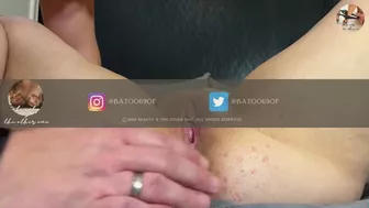 Husband Eats His Amateur Wife Pussy And Makes Her Squirt In Extreme Close Up