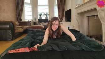 Horny Seductive Kitty Wants To Cum! Tease & Finger Fuck Mp4 720P