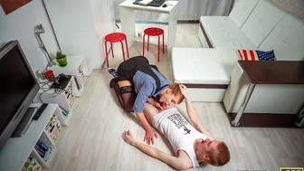 Educator Is Penetrated By Blatant Guy Who Invited Milf For Fucking