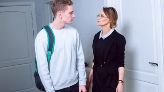 Boy  Watch How Friend Fucks His Mom Who Works As Tutor