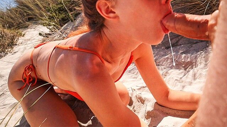 Naughtynora Gives A Sloppy Pov Bj On The Beach In Exclusive Pov Video